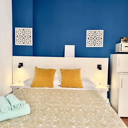 1b - Sea-view Studio, 40 M From La Carihuela - Ac Apartament