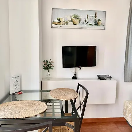 Apartament 1b - Sea-view Studio, 40 M From La Carihuela - Ac Torremolinos
